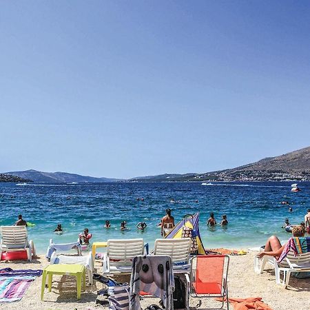 2 Bedroom Beautiful Apartment In Okrug Gornji Trogir Buitenkant foto